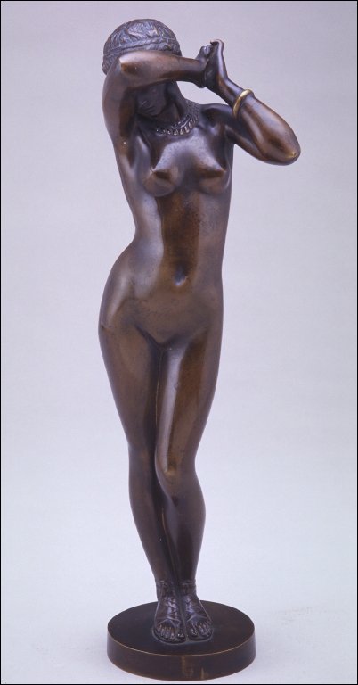 Standing nude woman